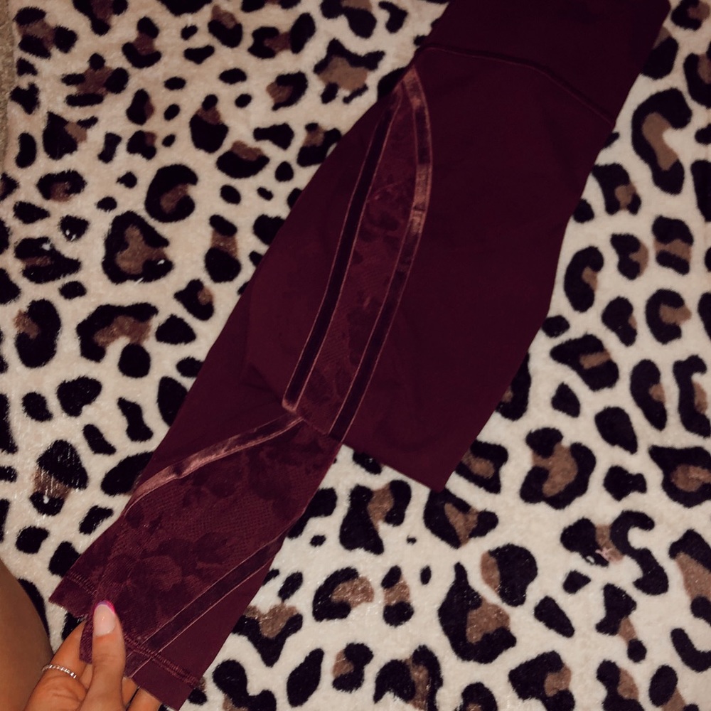 lululemon size 4. never worn
